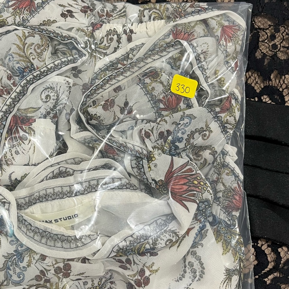 MAX STUDIO RUFFLE SLEEVE TOP NEW WITH TAG - Picture 15 of 16